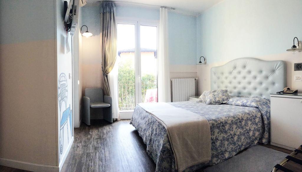 Hotel Serenella Sirmione Kamer foto