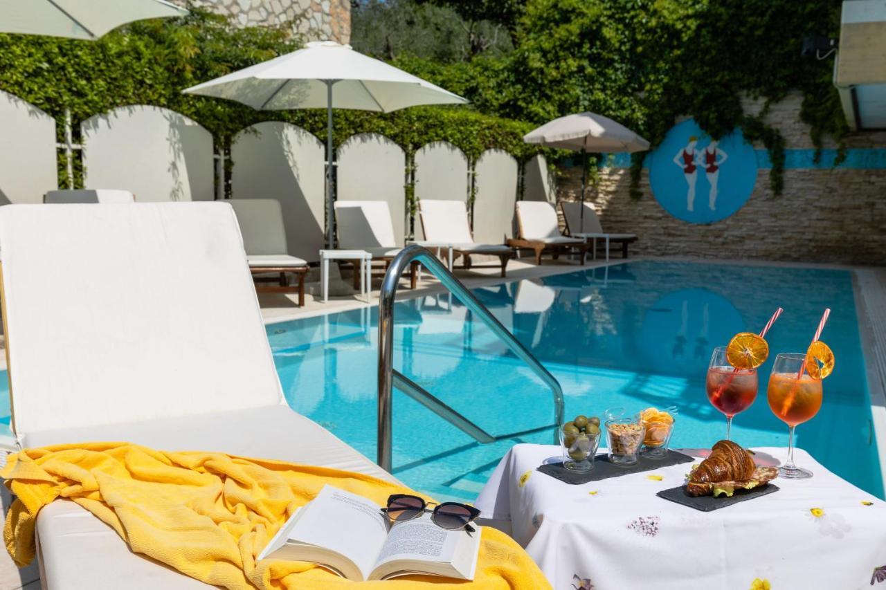 Hotel Serenella Sirmione Buitenkant foto